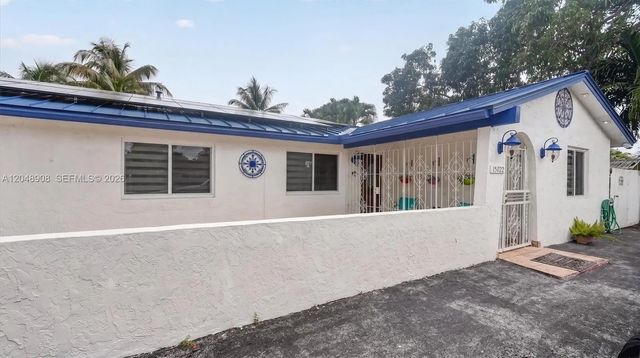 4 of 70 - 15022 Sw 67th Lane, Miami, FL