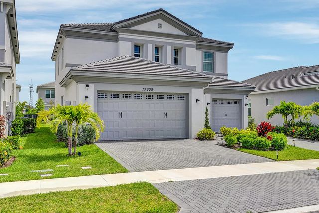 3 of 49 - 13638 Spruce Pne Drive, Westlake, FL