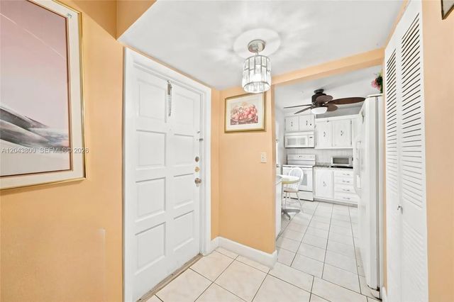 2 of 30 - 4141 Nw 44th Avenue #321, Lauderdale Lakes, FL
