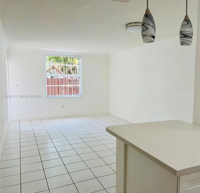 3 of 11 - 5705 W 20th Avenue #101, Hialeah, FL