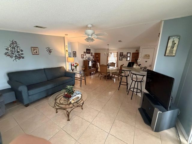 5 of 14 - 2141 Sw 87th Terrace, Davie, FL