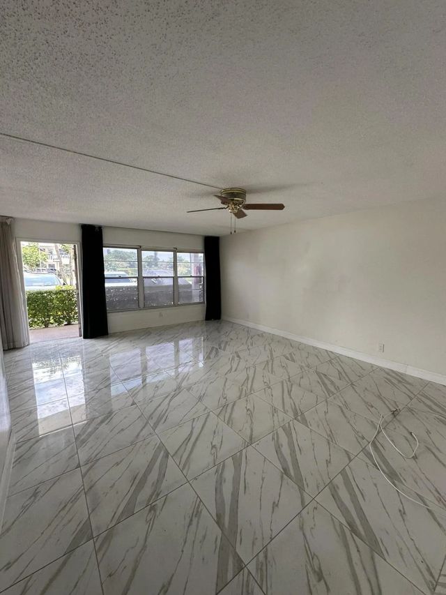 3 of 13 - 103 Greenbrier C, West Palm Beach, FL