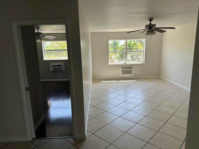 1480 E Sample Road #207, Pompano Beach