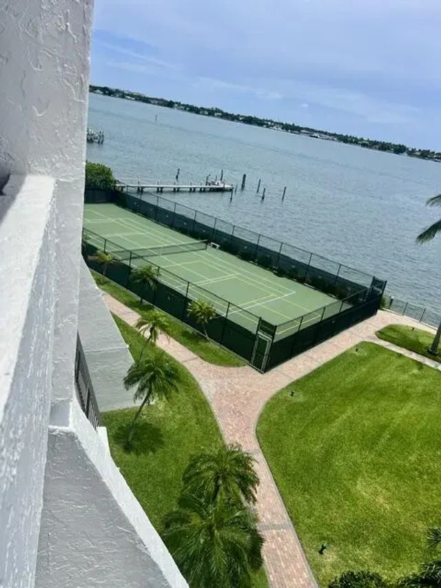 3 of 31 - 5200 N Flagler Drive #503, West Palm Beach, FL