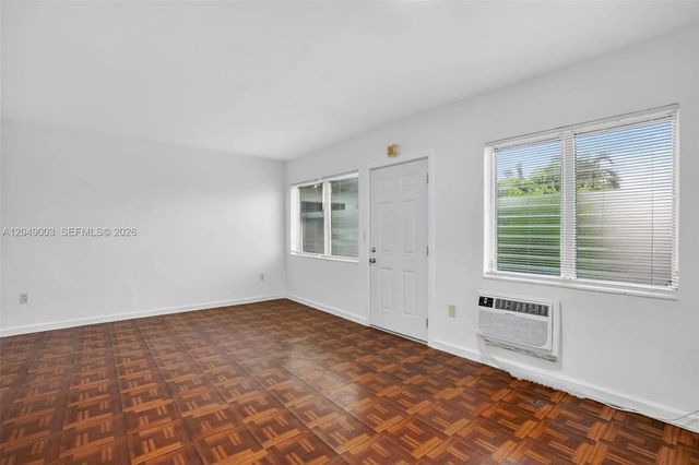 5 of 31 - 2170 Nw Flagler Terrace, Miami, FL