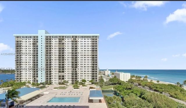 2 of 40 - 1201 S Ocean Drive #410s, Hollywood, FL