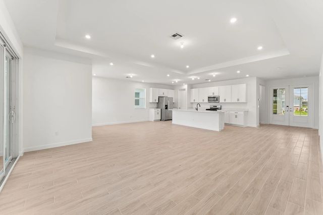5 of 10 - 11976 Sw Pantone Street, Port St. Lucie, FL