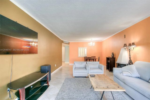 1501 Ne 191st Street #c106, Miami