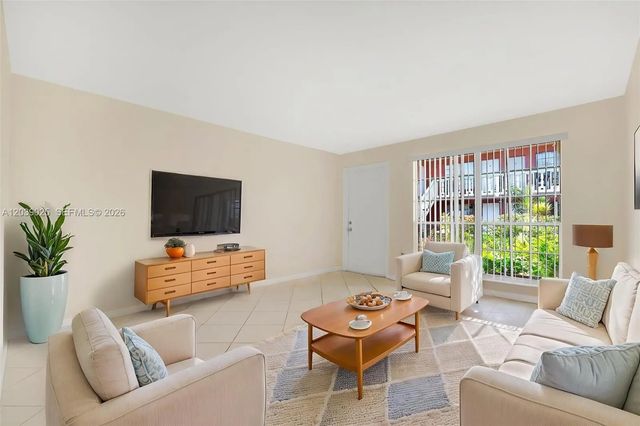 3 of 34 - 2211 Nw 64th Avenue, Sunrise, FL