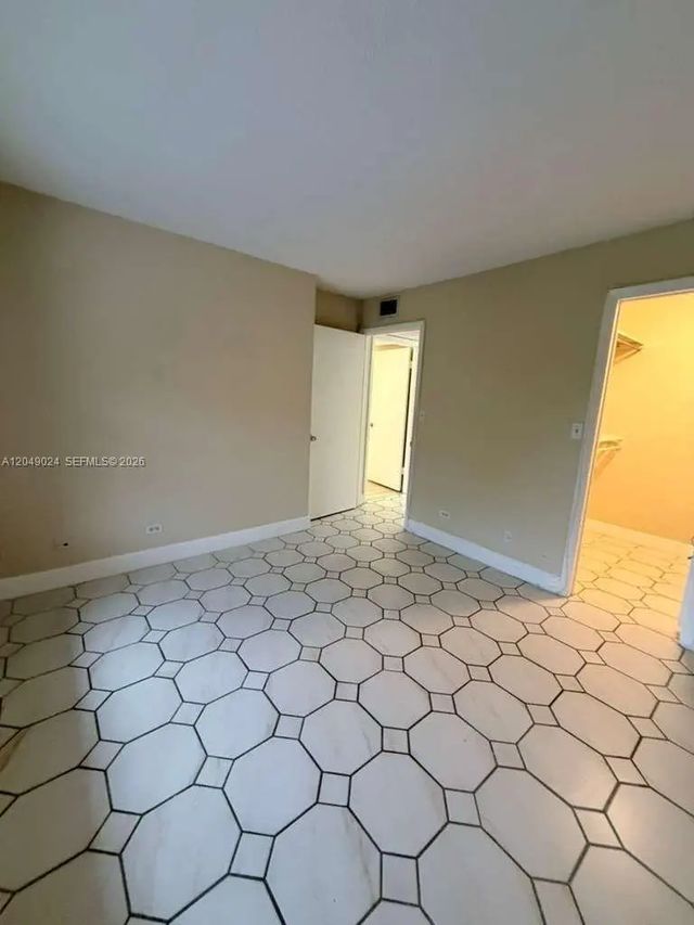 5 of 20 - 3720 Inverrary Drive #3l, Lauderhill, FL