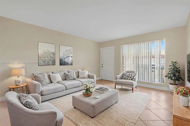 2 of 34 - 2201 Nw 64th Avenue, Sunrise, FL