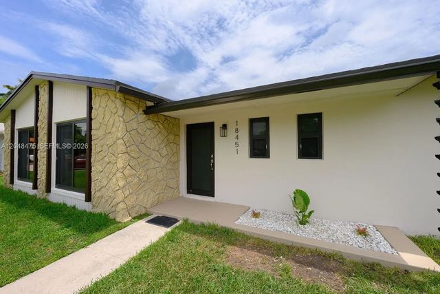 2 of 52 - 18451 Sw 90th Avenue, Cutler Bay, FL