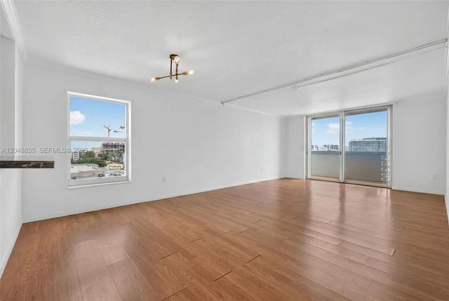 2 of 32 - 7118 Bonita Drive #705, Miami Beach, FL