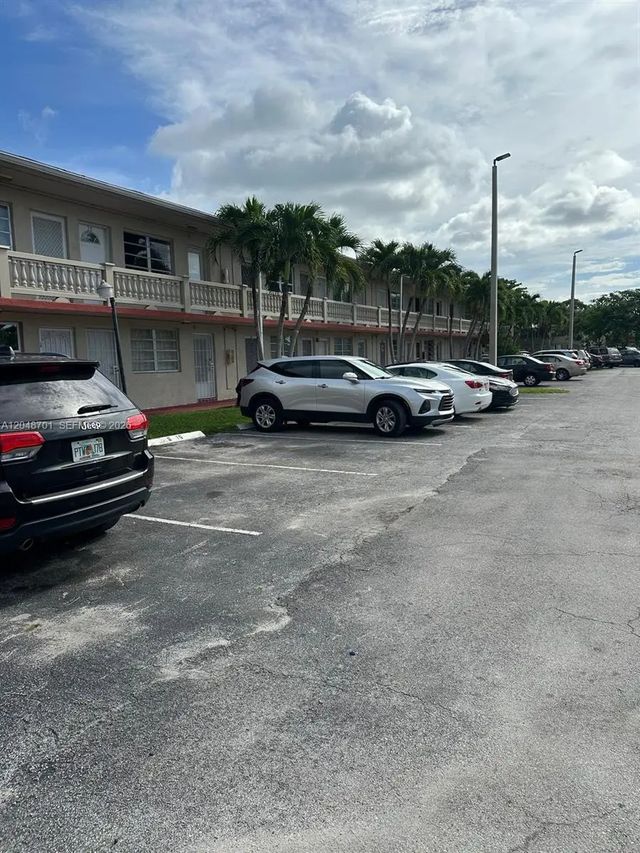 20320 Ne 2nd Avenue #27, Miami Gardens