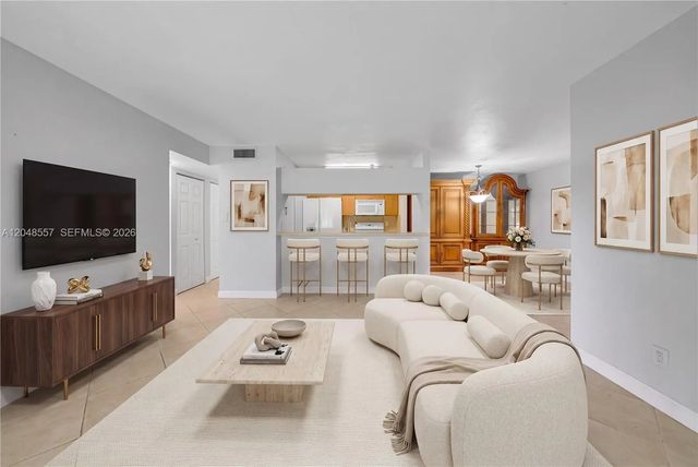 2 of 27 - 15770 Sw 106th Terrace #106, Miami, FL