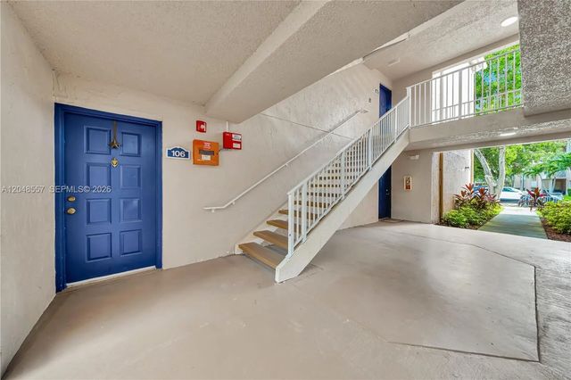 4 of 27 - 15770 Sw 106th Terrace #106, Miami, FL