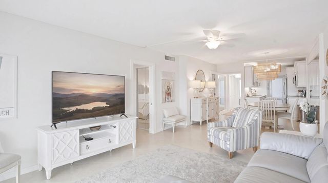 921 Spanish Circle #436, Delray Beach