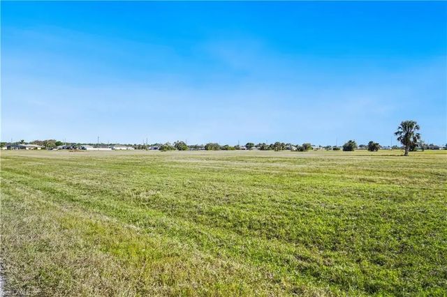 4 of 6 - 2016 Ne 17th Terrace, Cape Coral, FL