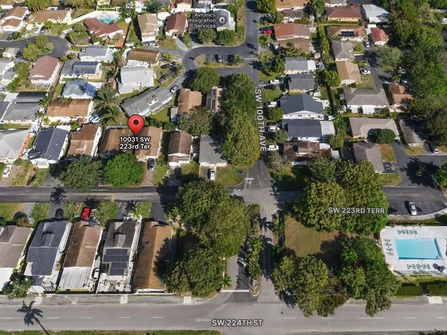 2 of 20 - 10031 Sw 223rd Terrace, Cutler Bay, FL