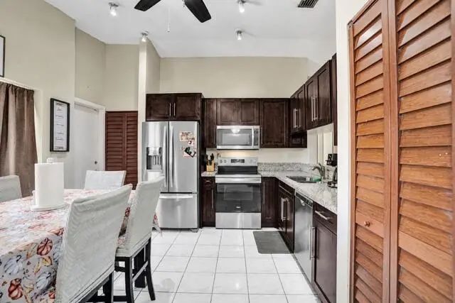 5 of 18 - 8340 Sw 41st Street, Davie, FL