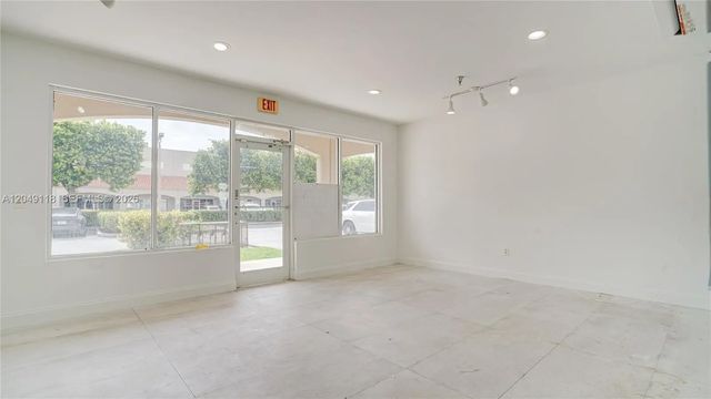 15420 Sw 136th Street #6, Miami