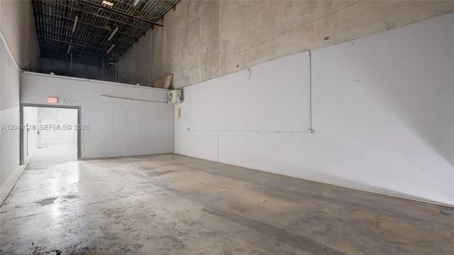 2 of 19 - 15420 Sw 136th Street #6, Miami, FL