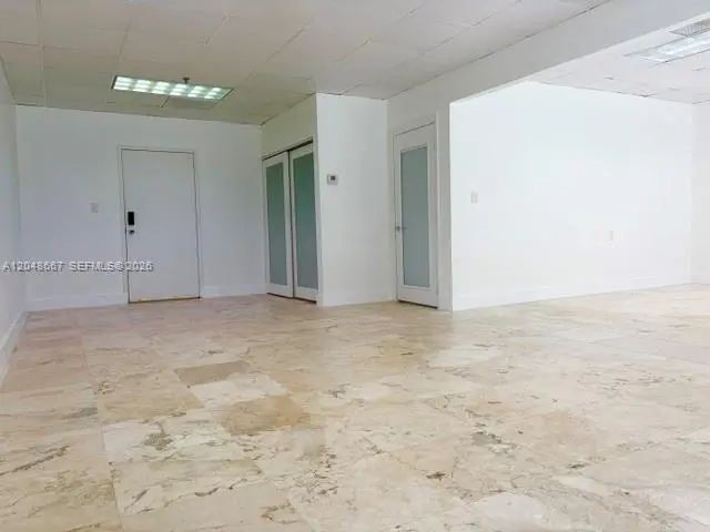 4 of 12 - 520 Brickell Key Drive #o208, Miami, FL