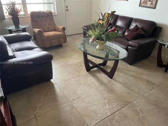 3 of 19 - 20120 Ne 2nd Avenue #w28, Miami Gardens, FL