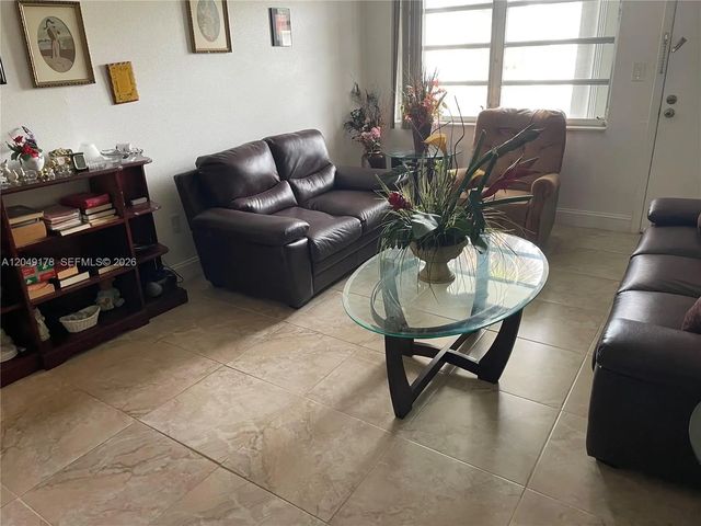 5 of 19 - 20120 Ne 2nd Avenue #w28, Miami Gardens, FL