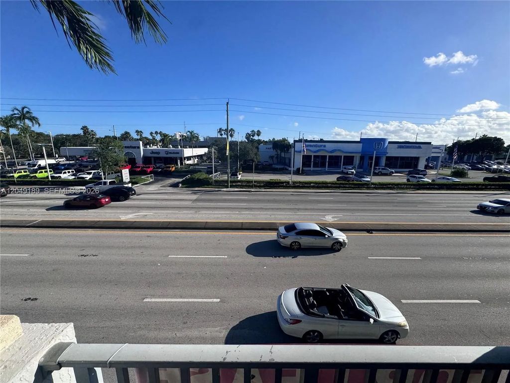 2155 Ne 163rd Street, North Miami Beach