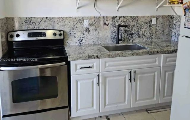 2 of 20 - 2780 Nw 29th Court, Oakland Park, FL