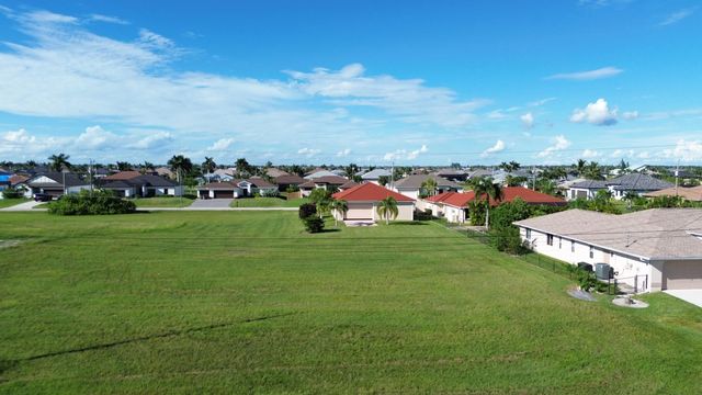 3 of 6 - 3325 Nw 8th Terrace, Cape Coral, FL