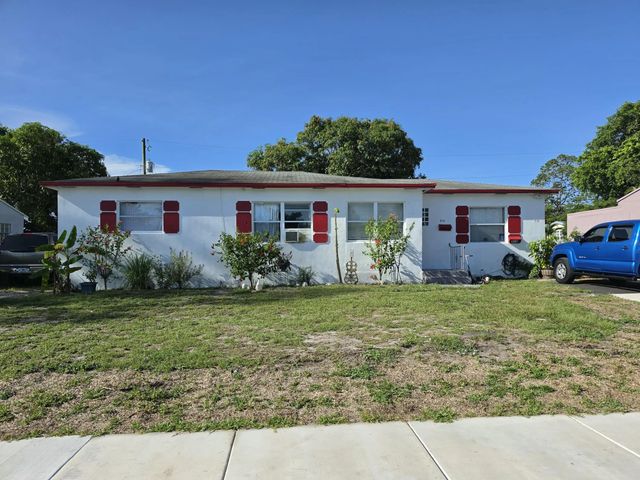 2 of 2 - 814 42nd Street, West Palm Beach, FL