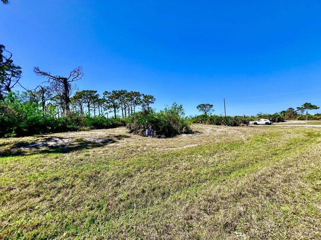 3 of 14 - 11 Boat Court, Placida, FL