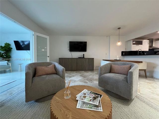 4 of 34 - 2301 Collins Avenue #731, Miami Beach, FL