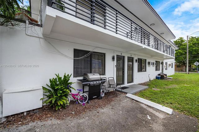 3 of 50 - 131 Ne 77th Street, Miami, FL