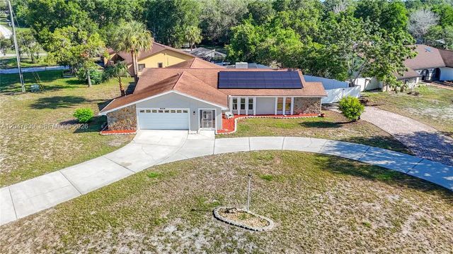 2 of 48 - 8209 Chaucer Drive, Spring Hill, FL