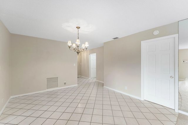 4 of 28 - 1752 Riverwood Lane, Coral Springs, FL