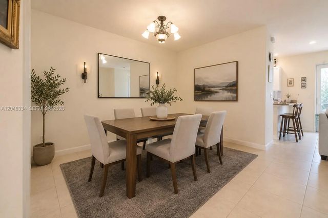 5 of 26 - 10934 W 33rd Way, Hialeah, FL