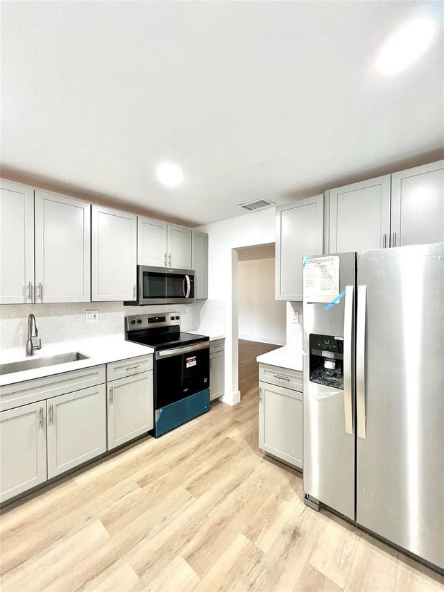 2 of 13 - 2510 Sw 81st Avenue #208, Davie, FL
