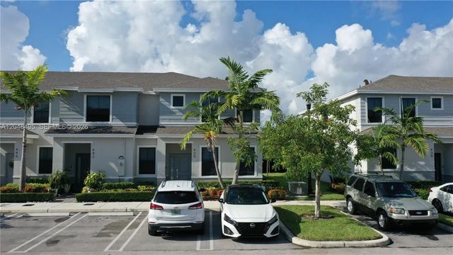 438 Ne 12th Street, Florida City