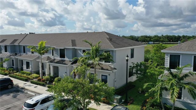 2 of 21 - 438 Ne 12th Street, Florida City, FL