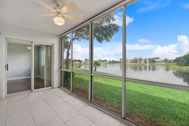 9563 Weldon Circle #d107, Tamarac