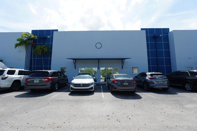 20841 Johnson Street #111, Pembroke Pines