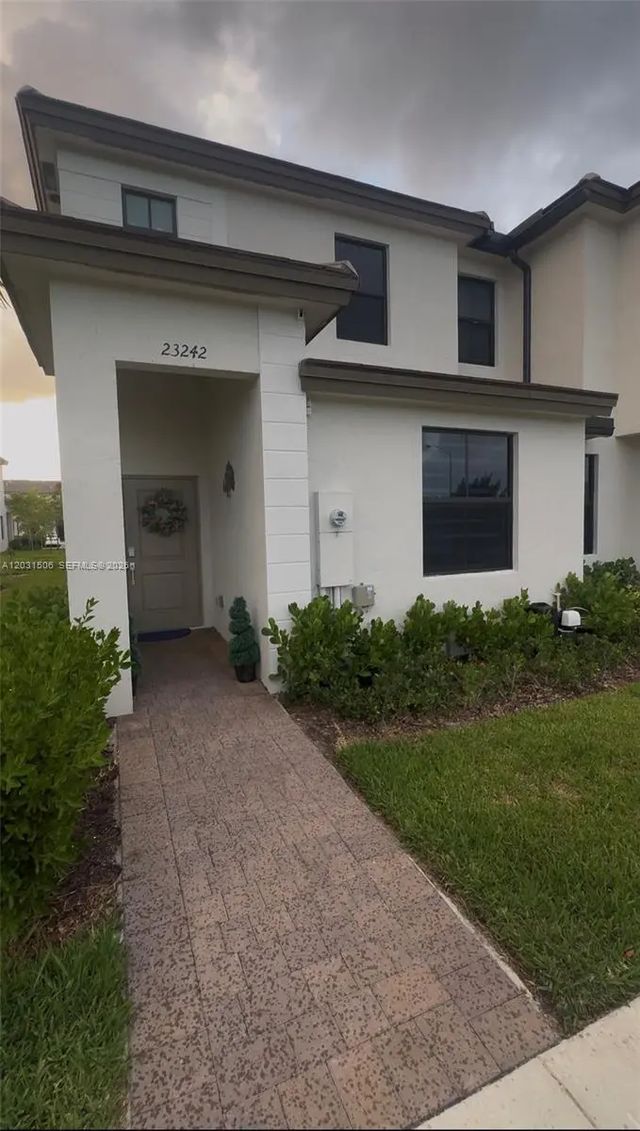 23242 Sw 127th Court, Homestead