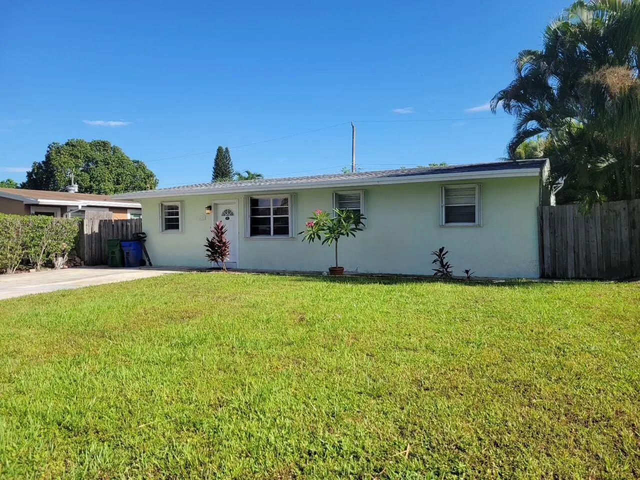 6151 Sw 2nd Street, Margate