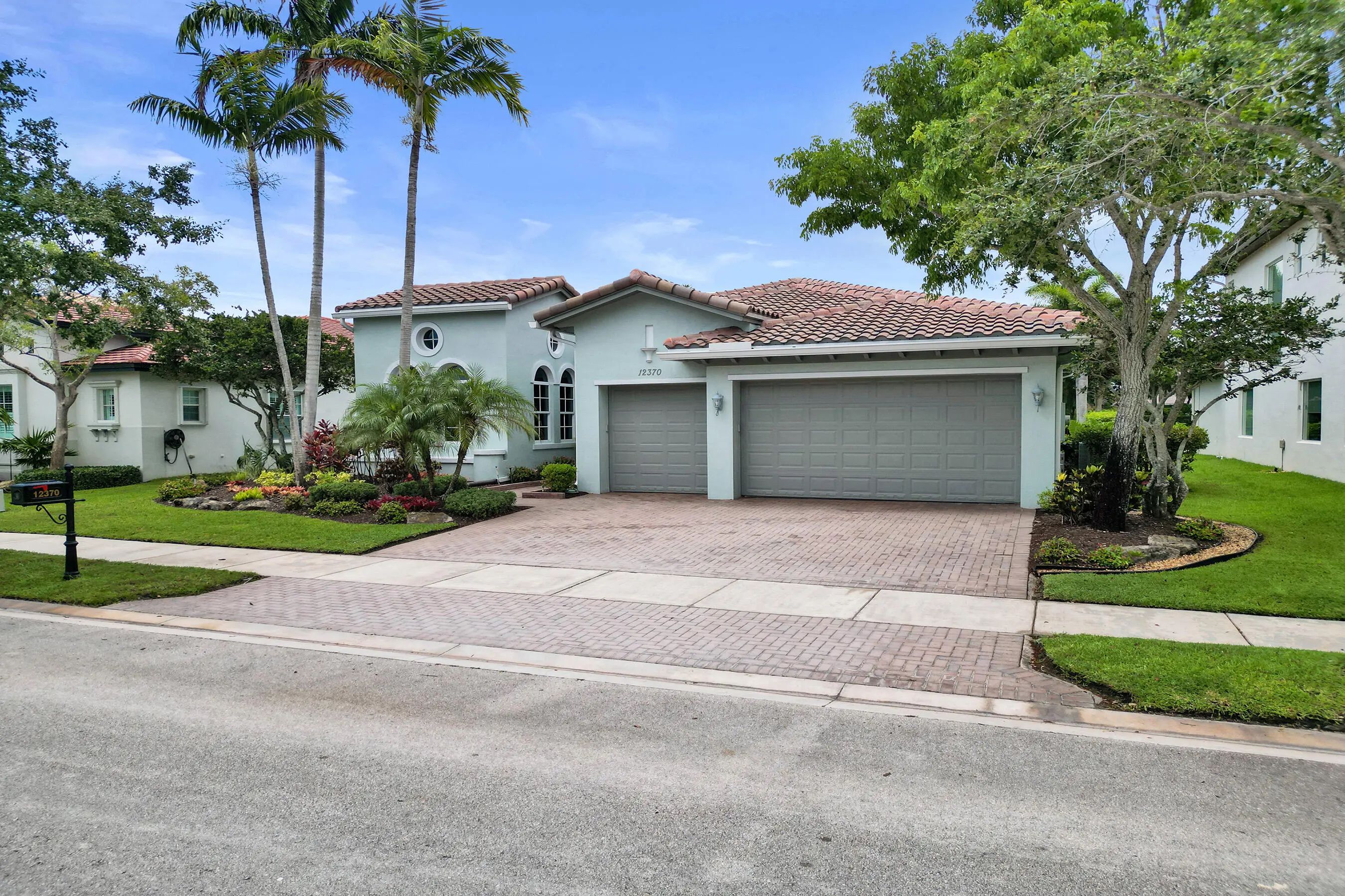 12370 Nw 80th Place, Parkland