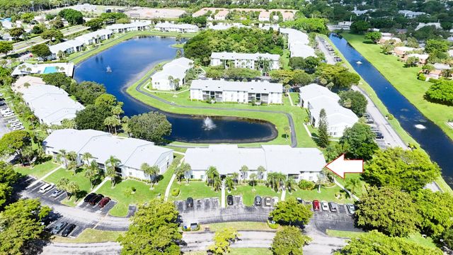 1013 Green Pine Boulevard #h2, West Palm Beach