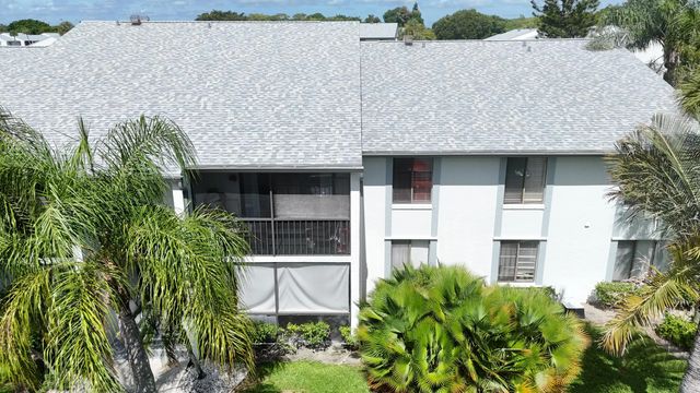 2 of 20 - 1013 Green Pine Boulevard #h2, West Palm Beach, FL