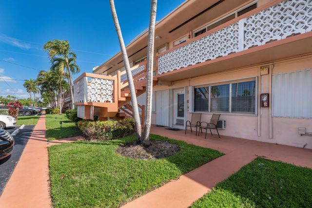 4 of 28 - 925 Sw 11th Avenue #3j, Hallandale, FL